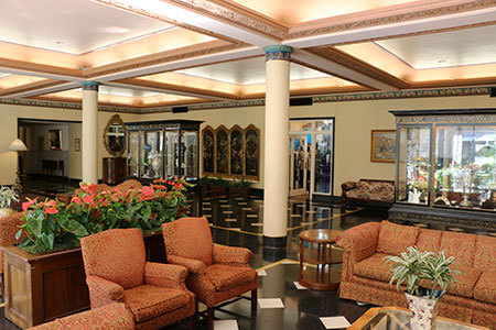 Menger Hotel - Main Lobby