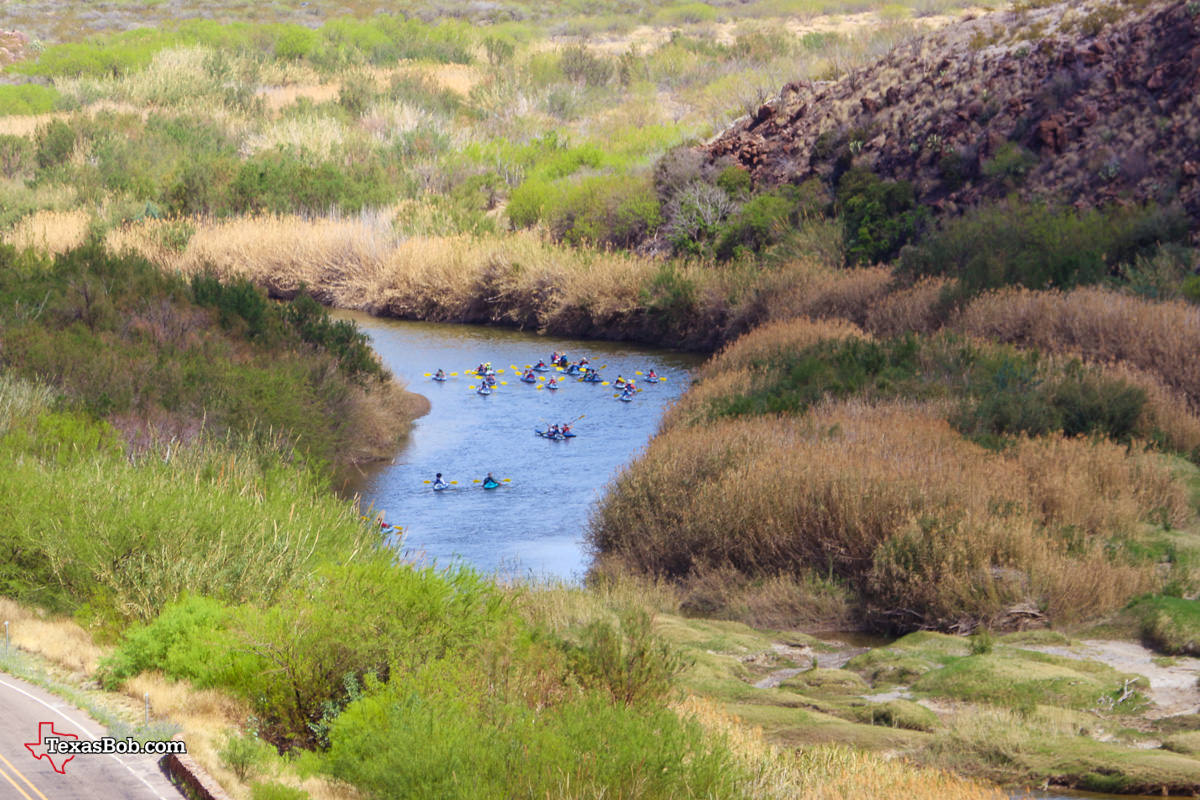 Kayaking down the Rio Grande